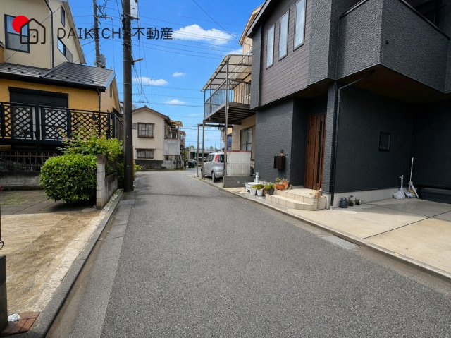 【前面道路含む現地写真】 | 川越市岸町1期　中古戸建