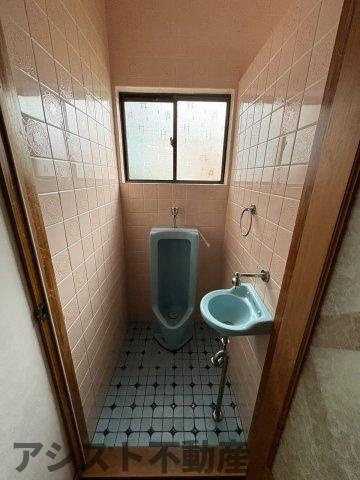 榎津売戸建てのトイレ
