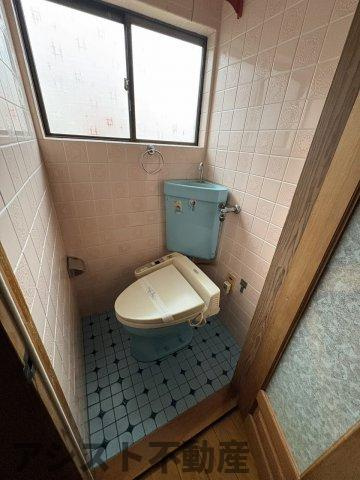 榎津売戸建てのトイレ