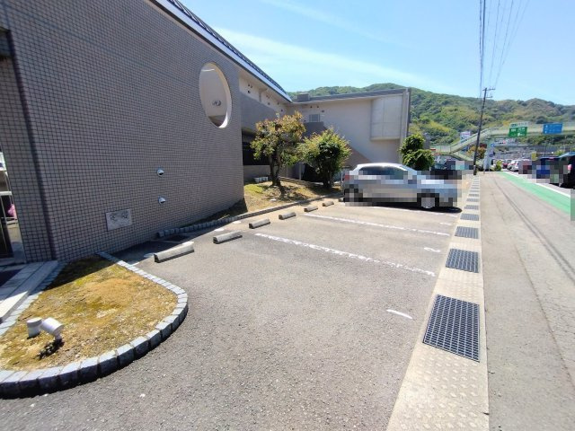 【駐車場】 | 海の詩