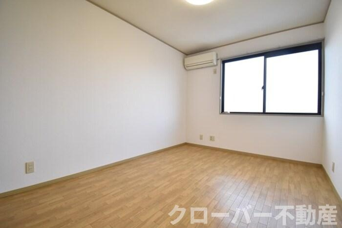 サニーコーポ A棟の内装|北洋室６帖