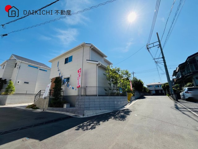 【前面道路含む現地写真】 | 川越市的場　中古戸建
