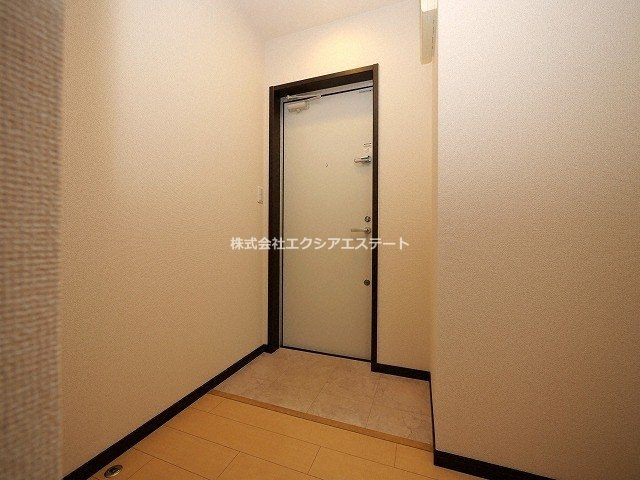 フジパレス沢ノ町の玄関