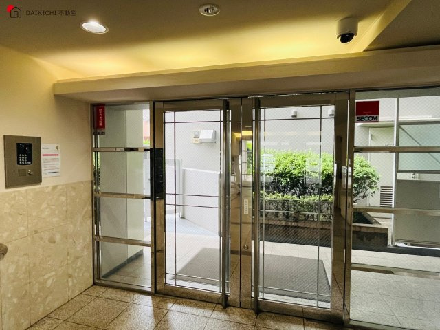 【エントランス】 | エクレール川越南