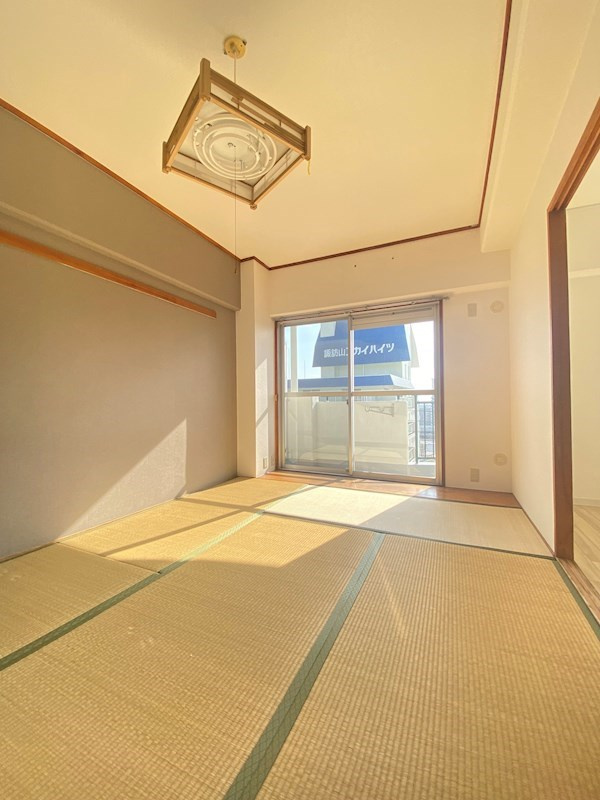 グリーンハイツ諏訪山の寝室
