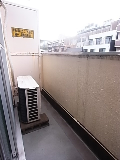 田中マンションのバルコニー