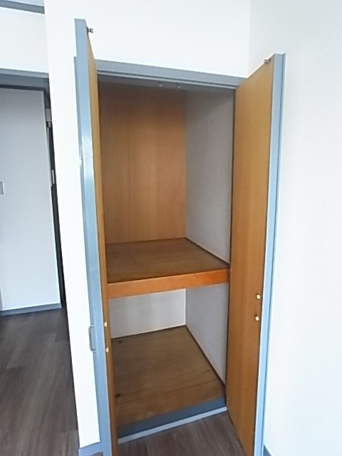 田中マンションの収納