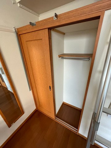 レオパレス九番町の収納