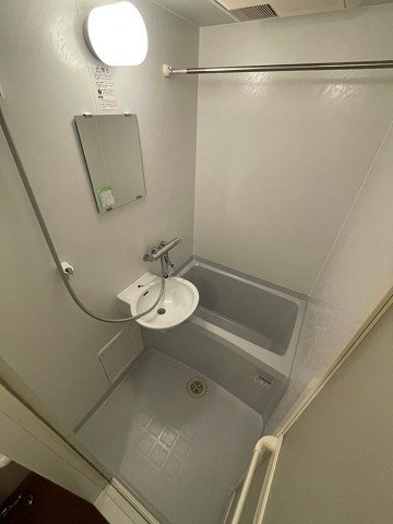 レオパレス九番町の浴室