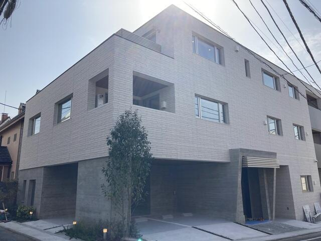 Blue　Hill　Shimomeguro