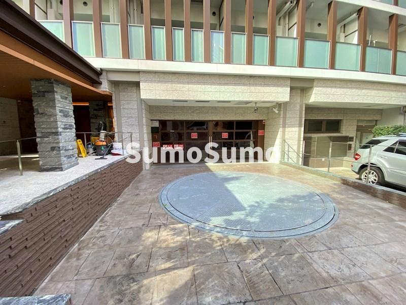 ザ・パークハウスアーバンス渋谷の駐車場
