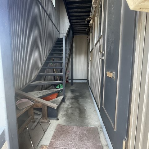 高陽ハイツのエントランス