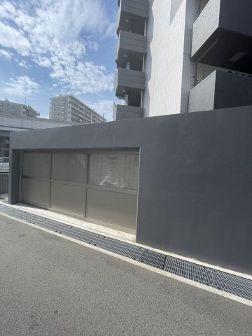 アドバンス神戸レイソレの外観