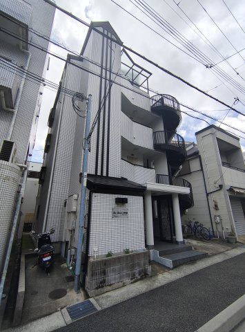 ラ・ルーチェ上野通の外観