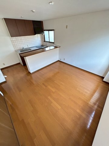 シャンテ本山の居間・リビング
