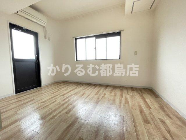 フォーラム都島内代駅前の内装