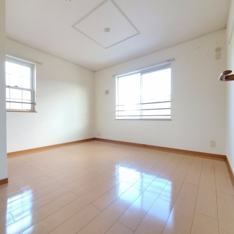熊本市東区御領５丁目のアパートの洋室