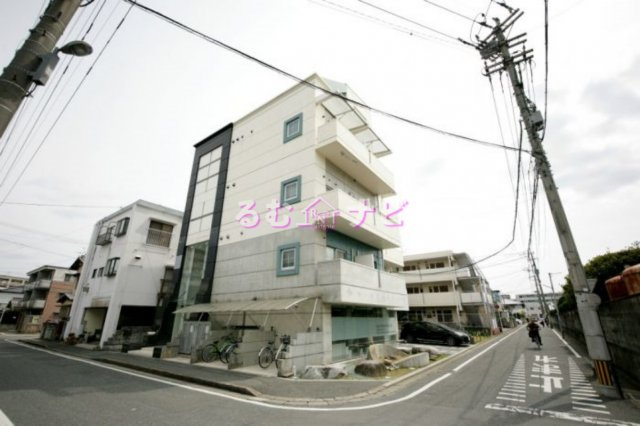 福岡市南区塩原３丁目の賃貸マンション