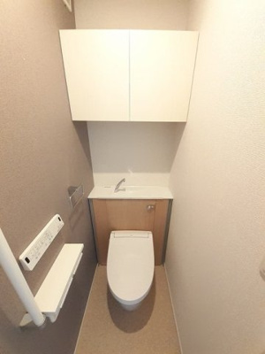 【トイレ】 | フリーデンハイム潮崎 | 落ち着いたトイレです