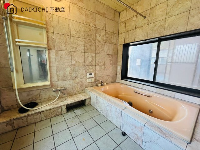 【浴室】 | 毛呂山町岩井西4丁目　中古戸建