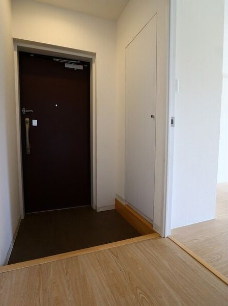 マンシッカ御器所の玄関
