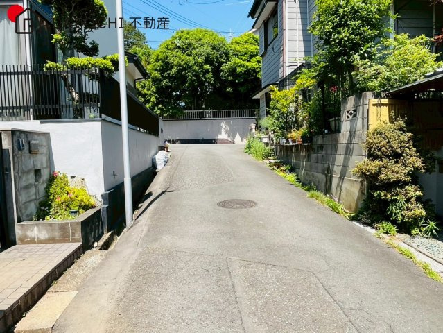 【前面道路含む現地写真】 | 日高市高萩　中古戸建