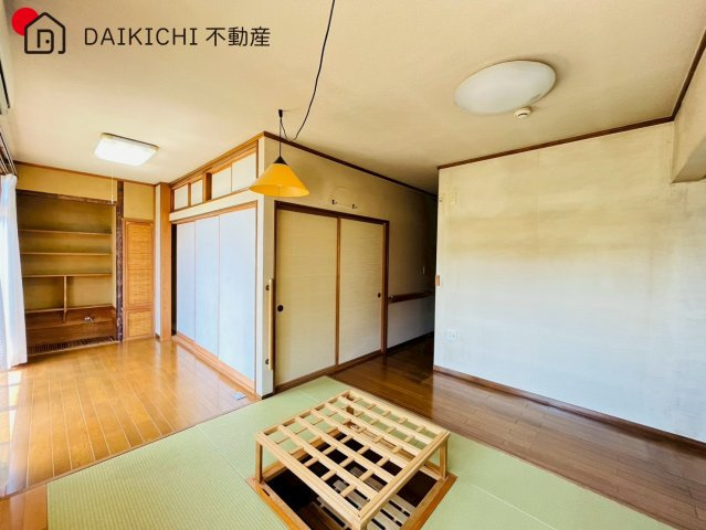 【居間・リビング】 | 日高市高萩　中古戸建