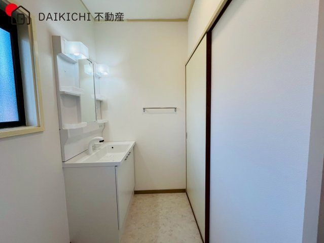 【洗面所】 | 日高市武蔵台5丁目　中古戸建