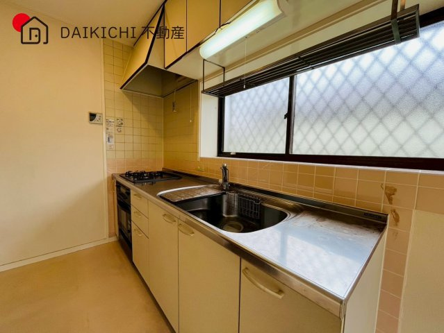 【キッチン】 | 日高市武蔵台2丁目　中古戸建