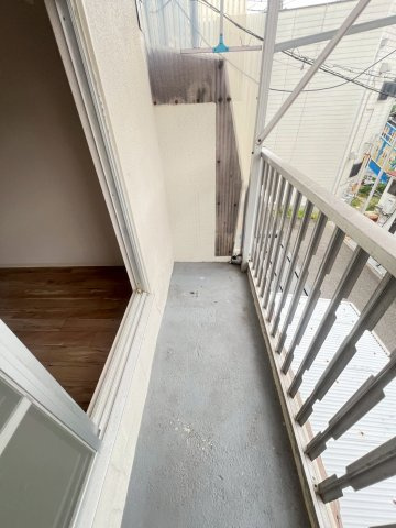 鳥飼本町5丁目連棟貸家のバルコニー