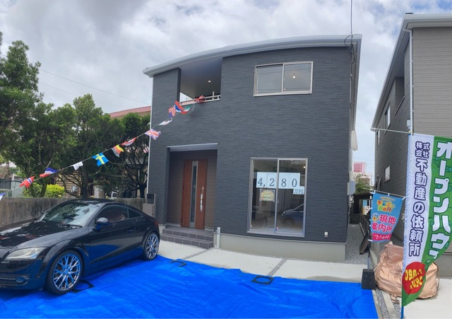リーブルガーデン　沖縄市古謝津嘉山町　１号棟