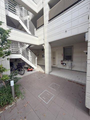 ピアレス羽根木のエントランス|エントランス
