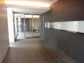 ロイズスクエア東陽町のロビー
