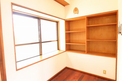 【居間・リビング】 | 豊見城市根差部　戸建