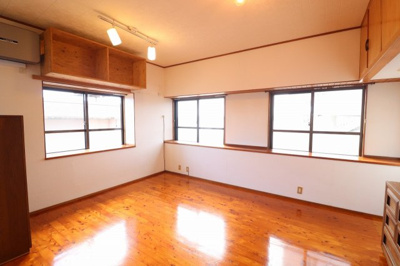 【洋室】 | 豊見城市根差部　戸建