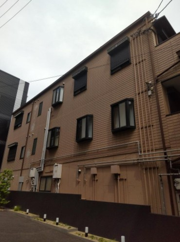 アルバ石橋
