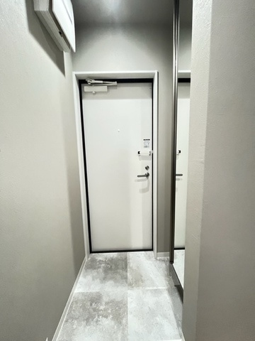 CASA七道の玄関