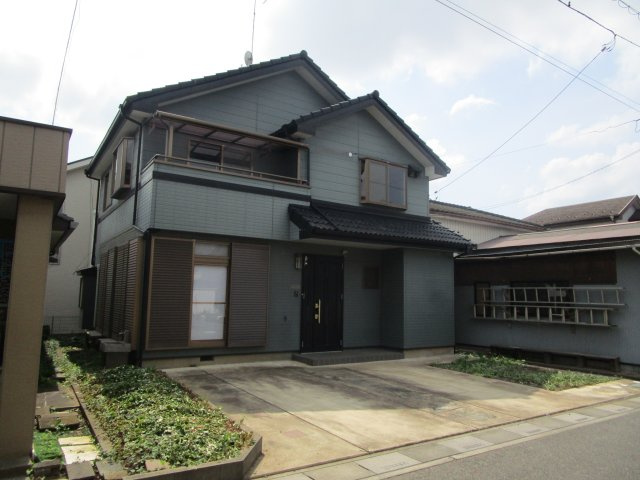 桶川市上日出谷　中古戸建の外観