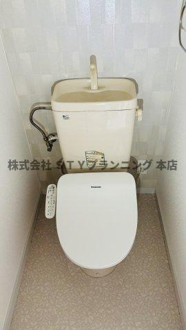 仲介手数料0円！メガーヌ野並のトイレ