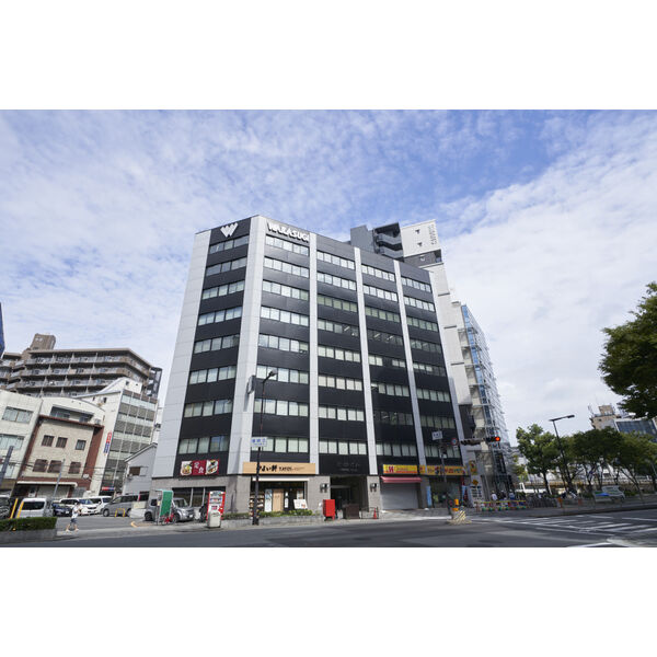 大阪市北区中津１丁目の店舗一部