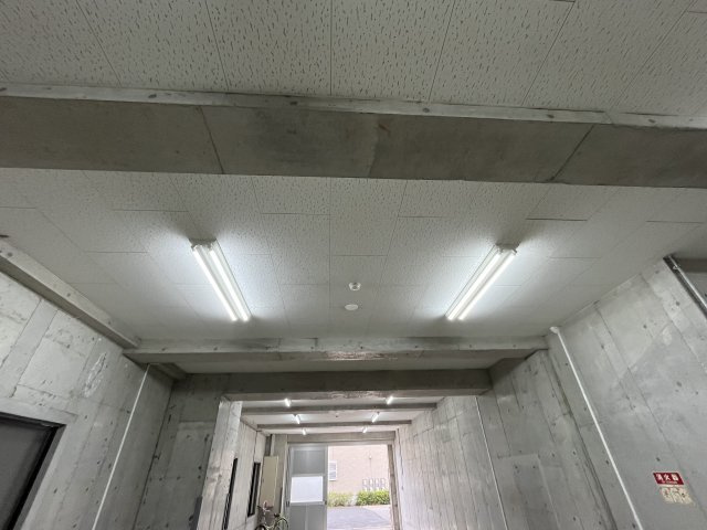 大阪市浪速区塩草３丁目の店舗事務所の内装