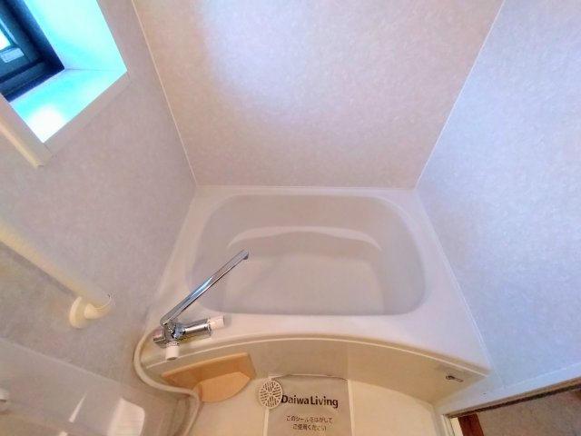 シャーメゾン新堂Ⅱ　A棟の浴室