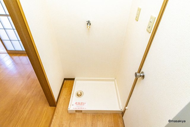 アネックス一由の洗面所