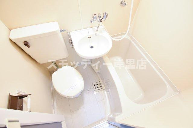 OMレジデンス西加賀屋の浴室