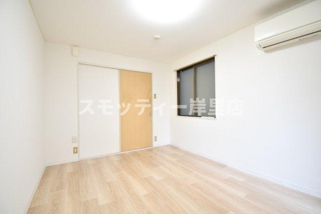 OMレジデンス西加賀屋の内装