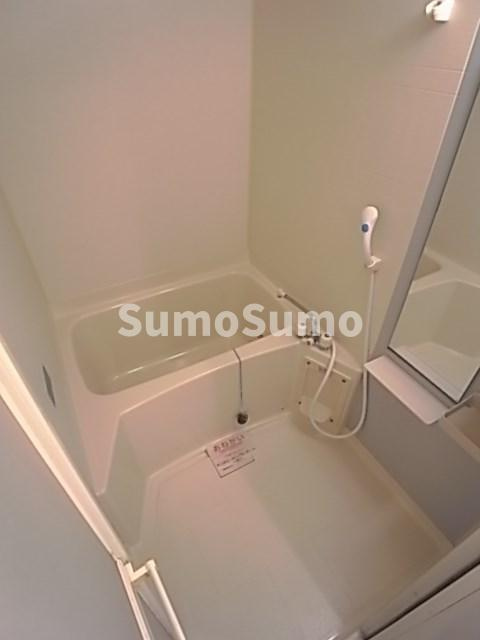 セイバリー仁川の浴室