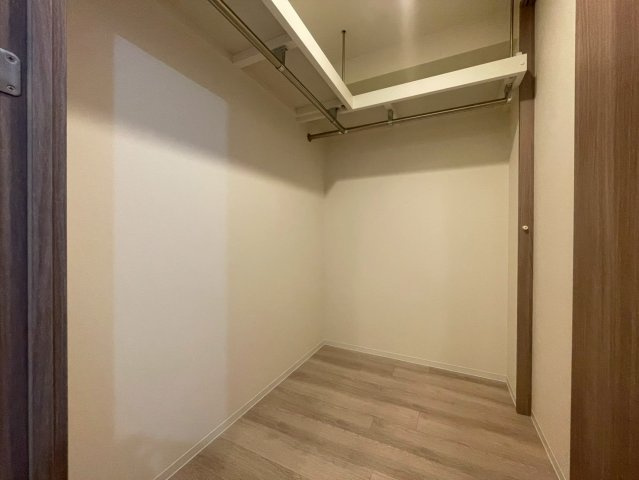 コンフォリア・リヴ博労町一丁目Qの収納