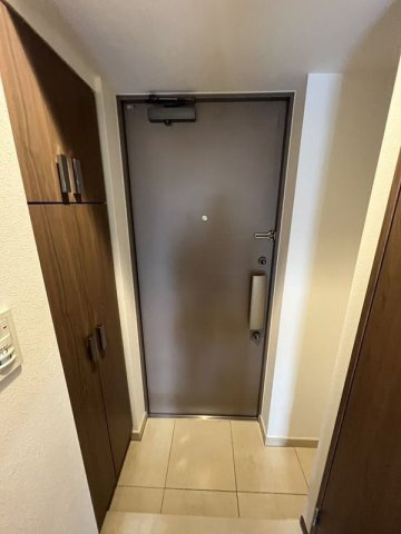 ドルチェ東京向島弐番館の玄関