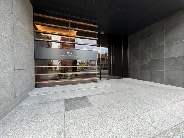 トラストレジデンス西鉄久留米駅のエントランス
