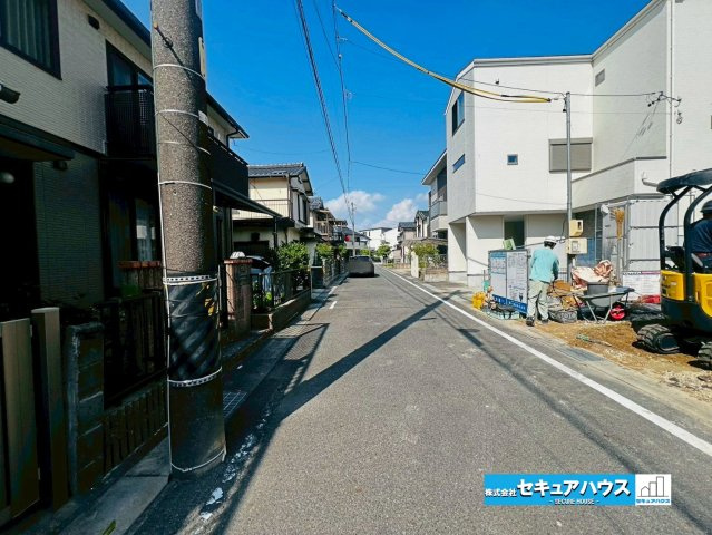 【同施工物件ご案内可能】刈谷市一ツ木町落合　全1棟の前面道路含む現地写真|事前予約にて現地ご見学いただけます！お気軽にお問い合わせください♪
■株式会社　セキュアハウス　豊明店■
住宅ローンに強く、知識、経験豊富なスタッフ在籍
お客様に寄り添い、ご成約後もサポート致します。